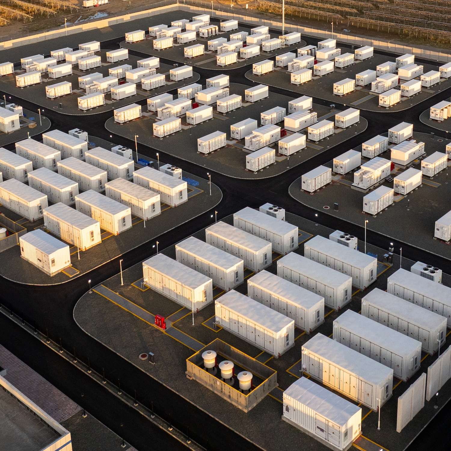 How to Reduce Cost, Performance, FEOC Compliance and Schedule Risk on Your Energy Storage Projects